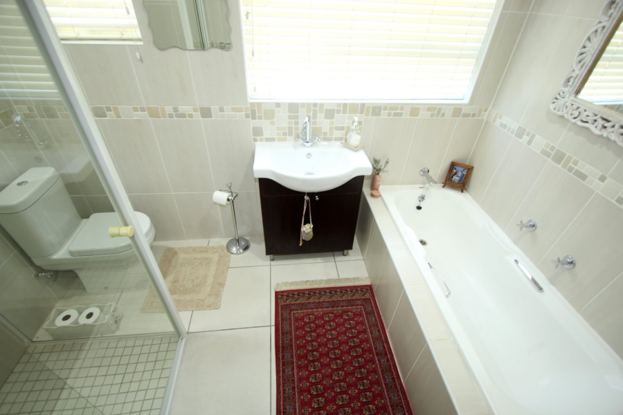 3 Bedroom Property for Sale in Riebeeckstad Free State